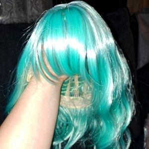 Turquoise wig never used new
